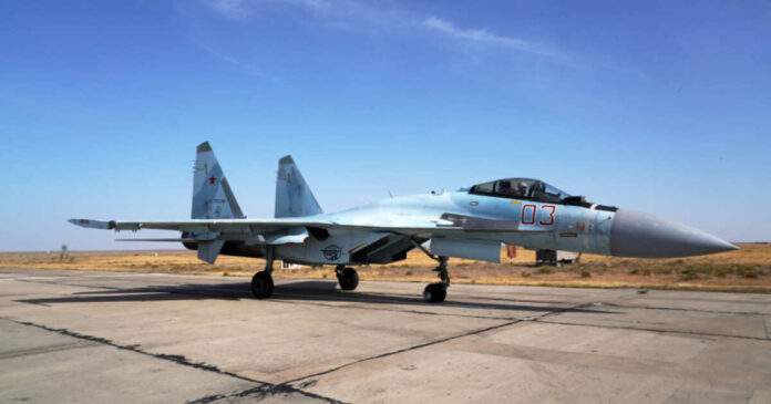pilot-su-35-vks-predotvratil-stolknovenie-s-boeing-vvs-ssha-nad-sredizemnym-morem-70dc1dc.jpg
