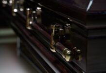 Сколько стоят похороны: из чего складывается цена