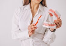 Стоматология в Люберцах: как выбрать клинику и не переплатить